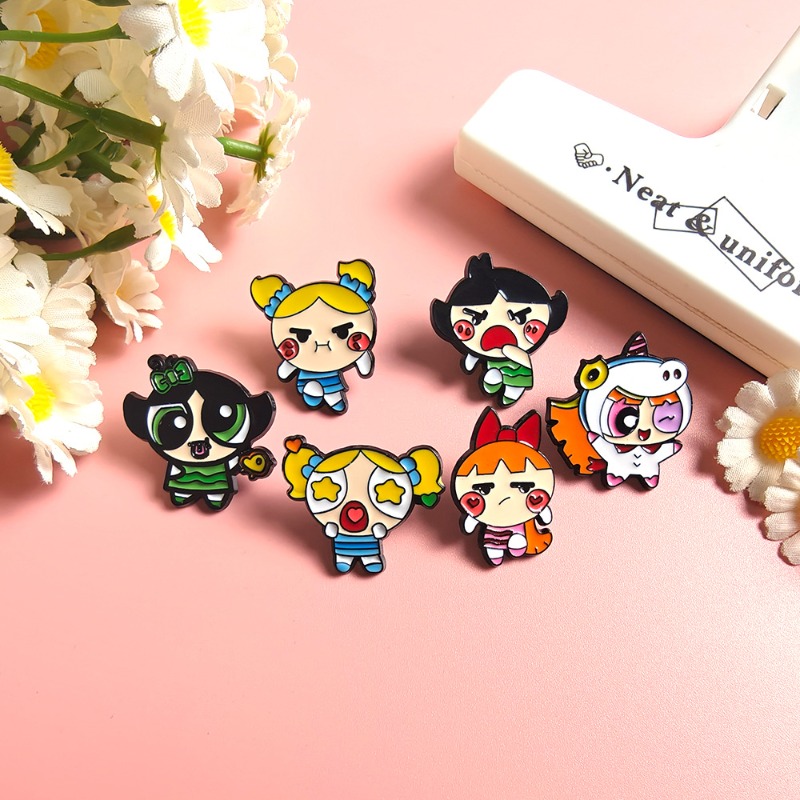 Spilla/Badge Anime a forma di  - Supply Florist recensione e prezzo